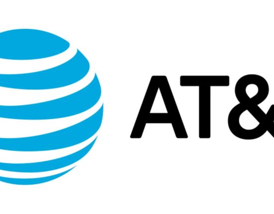 at&t-class-action-lawsuits:-how-to-join-cases-involving-data-breaches-and-overcharges